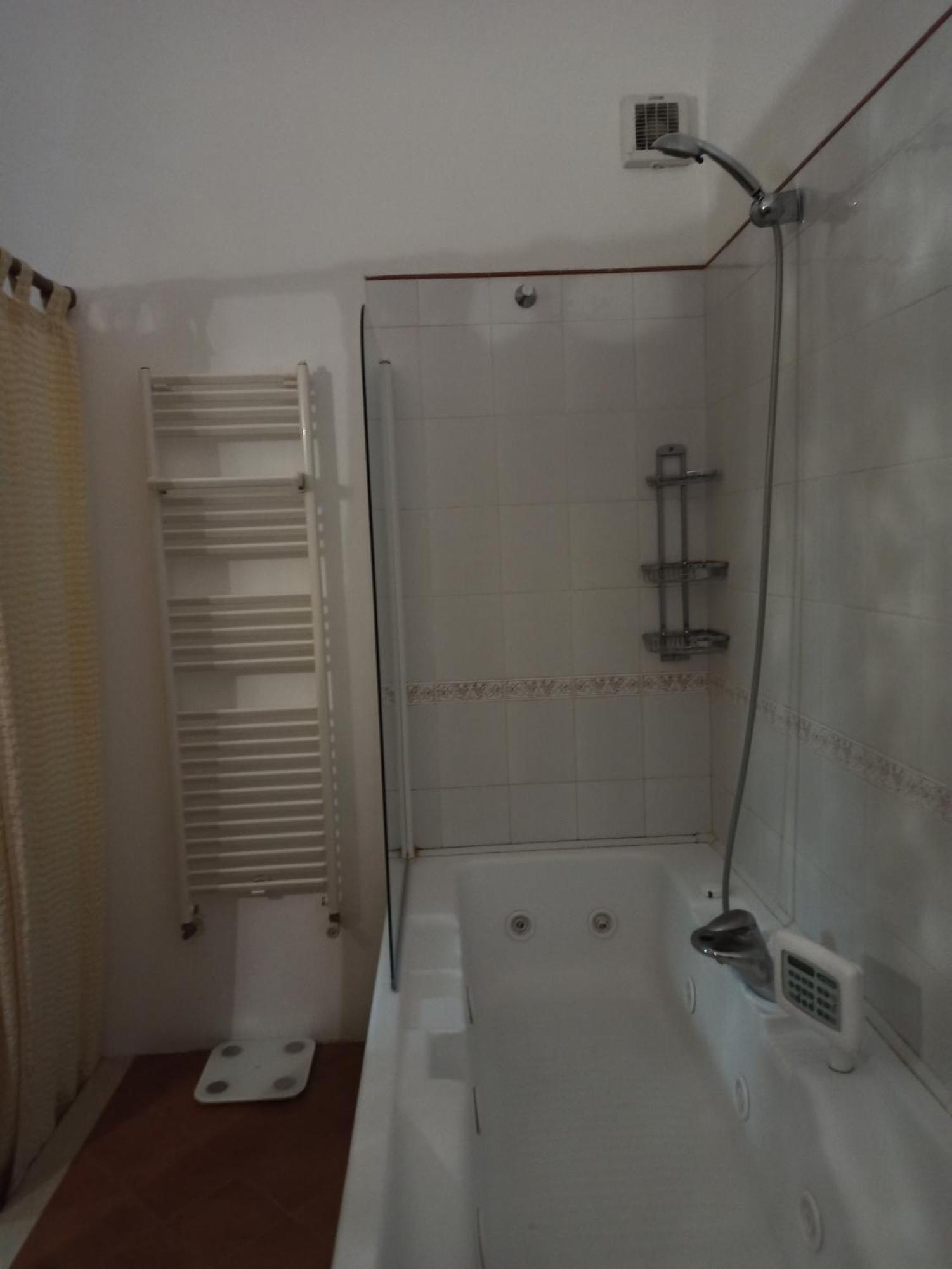 House Of Colors Apartment Бари Стая снимка